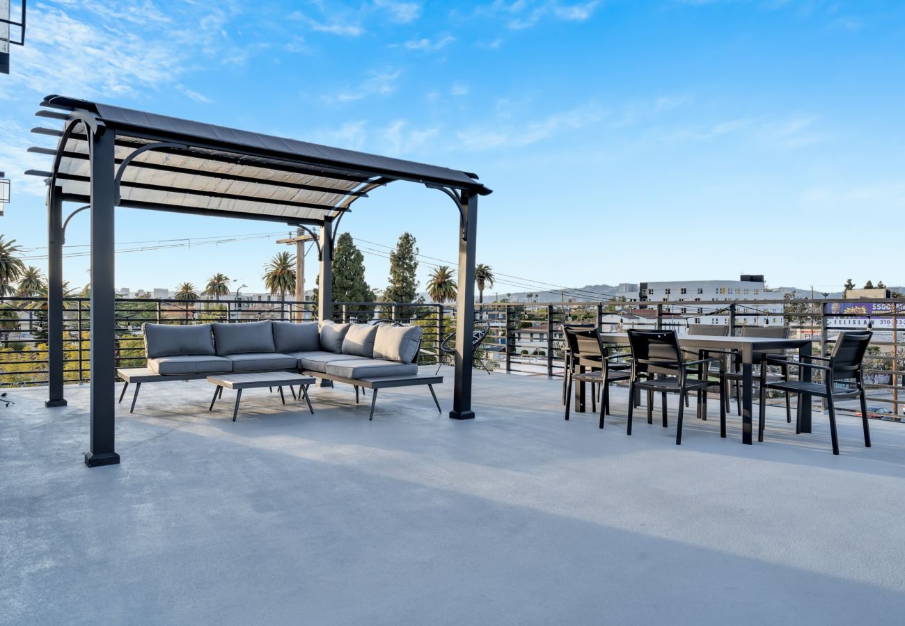 Casa adosada en Los Angeles - LUXE | Views Los Angeles Rooftop Townhome
