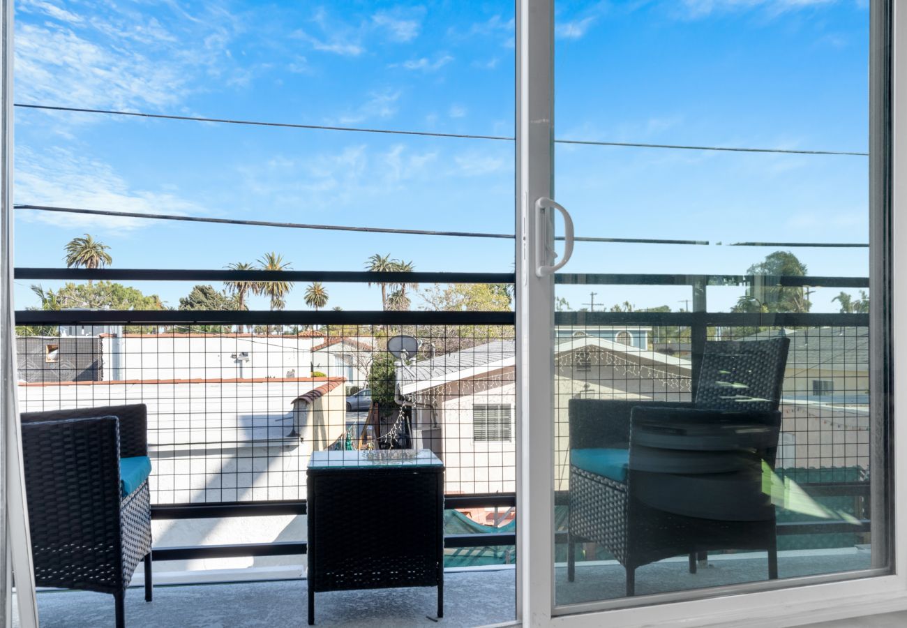 Townhouse in Los Angeles - LUXE | Views Los Angeles Rooftop Townhome