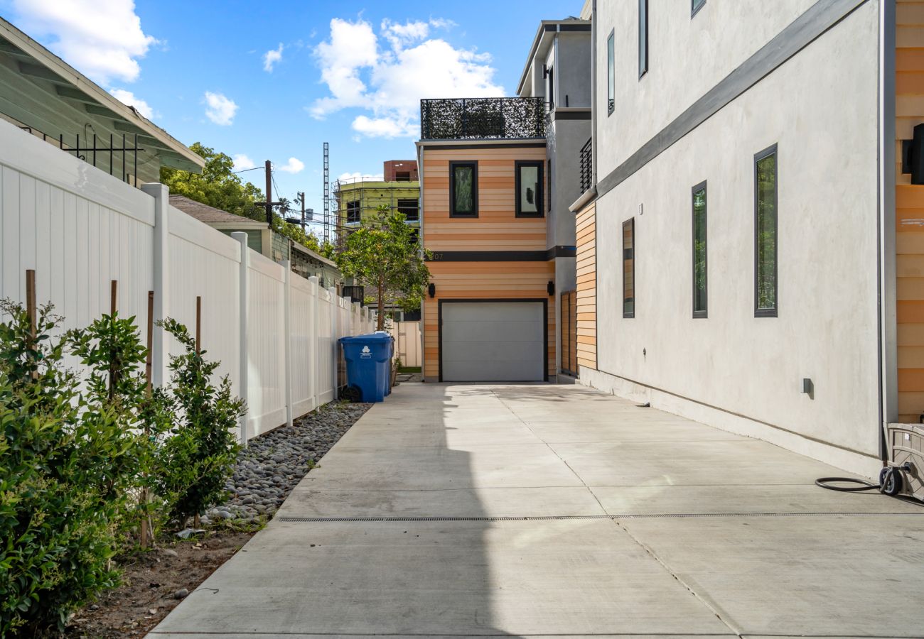 House in Los Angeles - LUXE | Silver Lake Compound